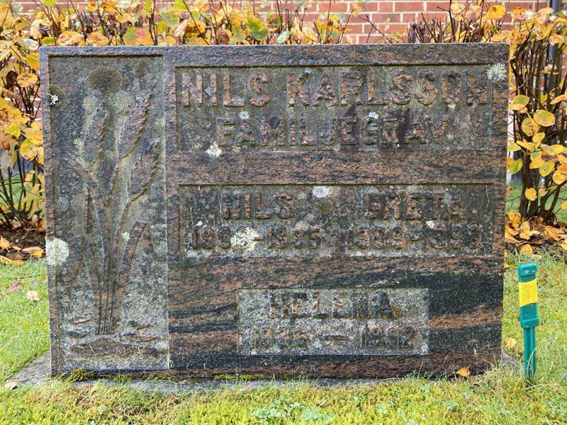 Gravnummer: 1 24     37