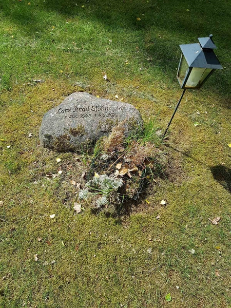 Grave number: 01 13023