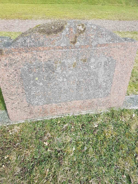 Grave number: RK M 1    13, 14