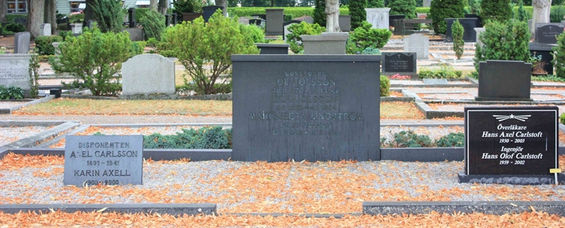 Grave number: Ö 19y     7, 8, 9, 10