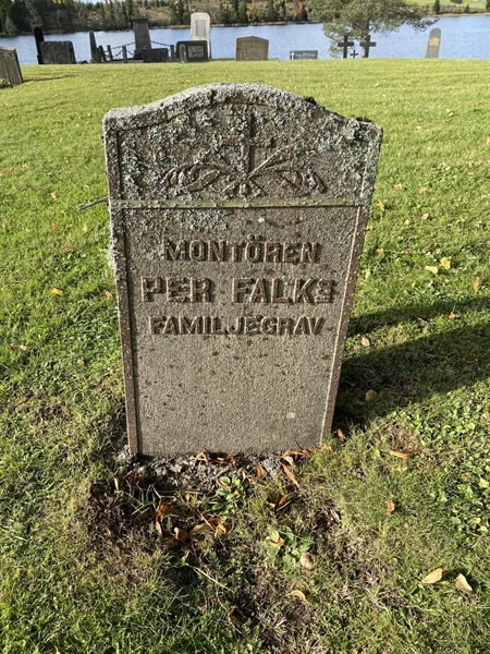Grave number: 4 Ga 11    12-15