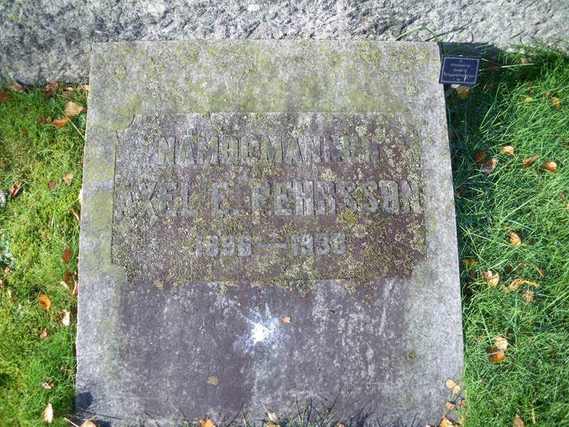 Grave number: SB 13     6