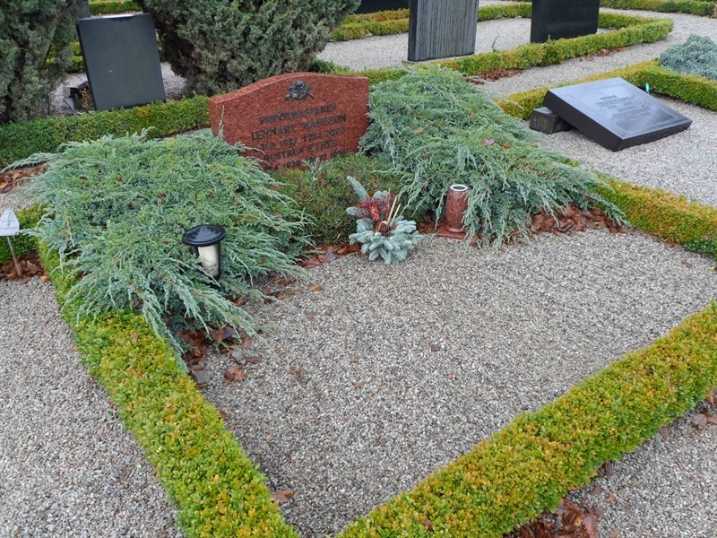 Grave number: ÖTN NMK3    35, 36