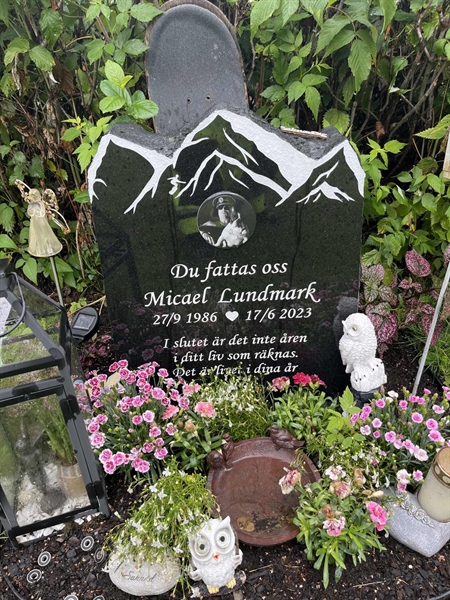 Gravnummer: Sä KV 07     8