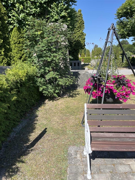Grave number: NK V    23