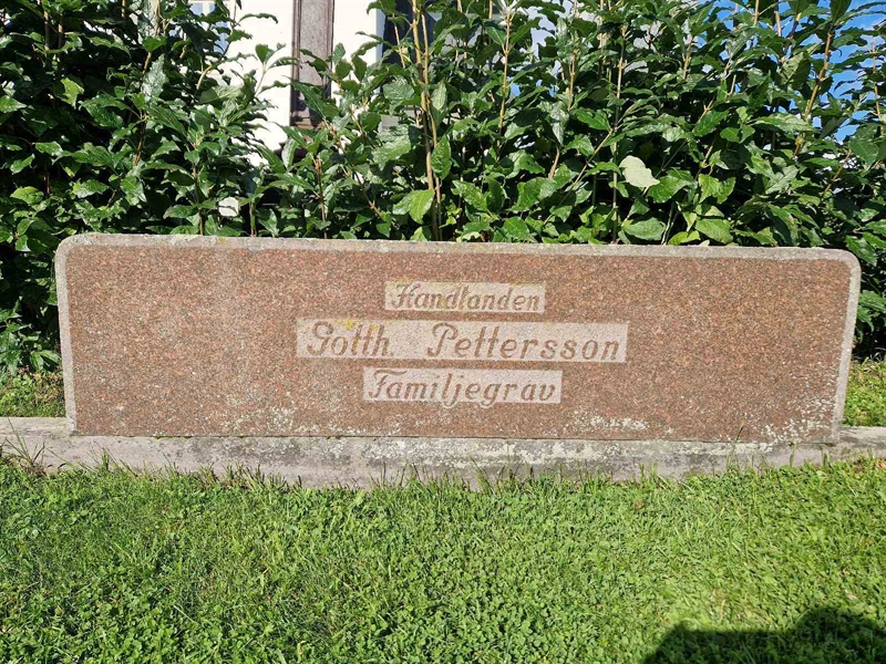 Hautatunnus: 451 02 64