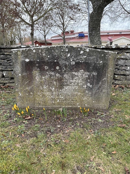 Grave number: G A 118, 119