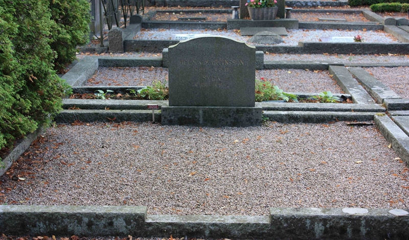 Grave number: Ö 18i    89, 90