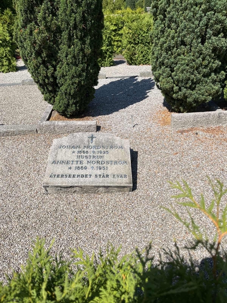 Grave number: NK V   167