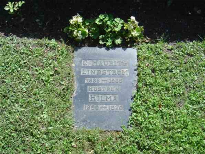 Grave number: FLÄ URNL   175