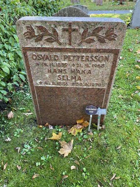 Grave number: 1 H   356