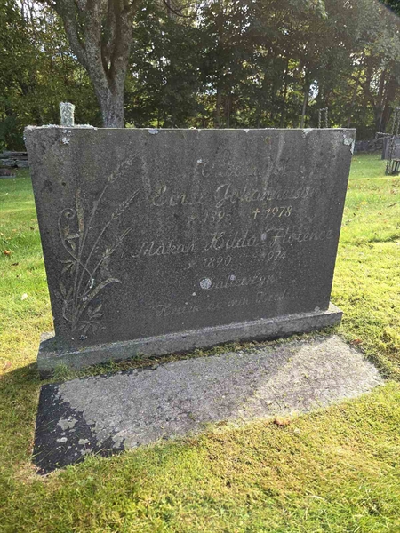Grave number: T A E  1056-1057