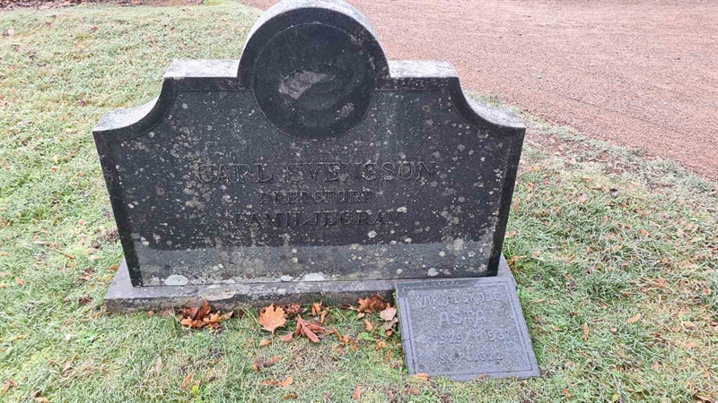 Grave number: M G 14 94-95