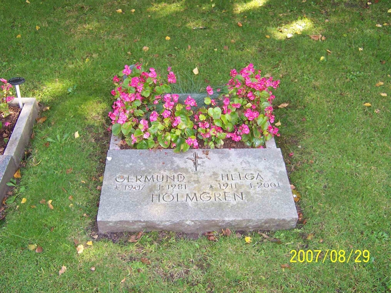 Grave number: 1 3 U1    32