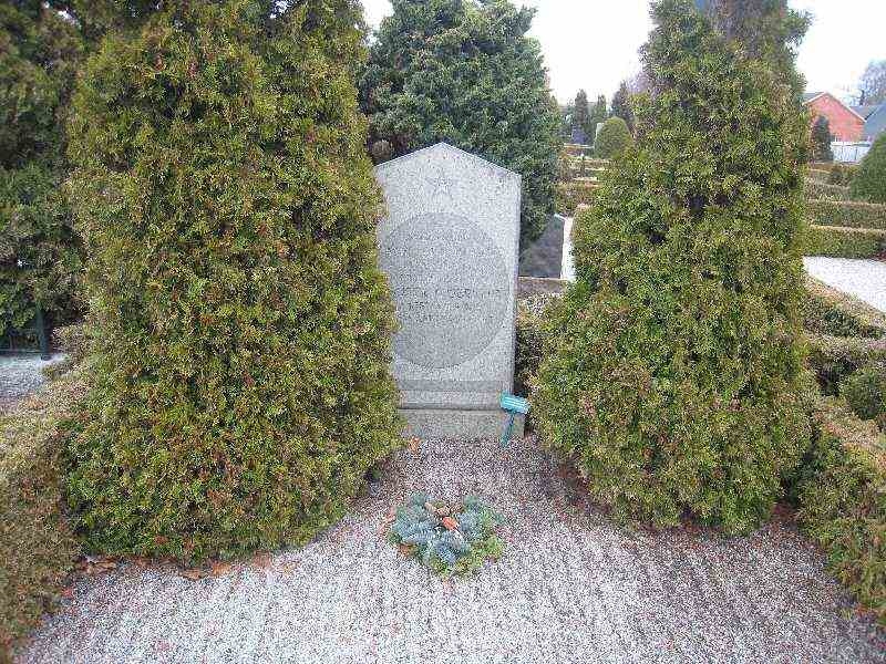 Grave number: VK III   126