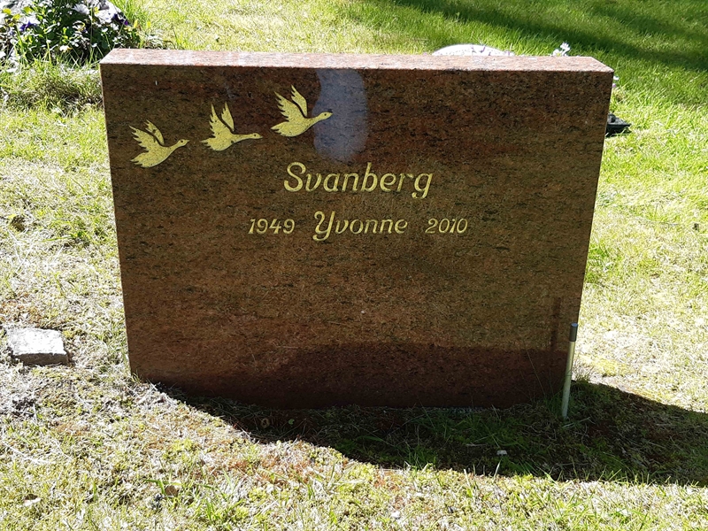Grave number: KA 13    90
