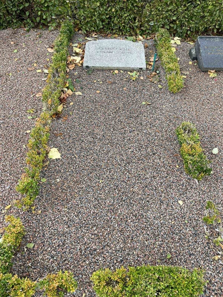 Grave number: EK I 1    13