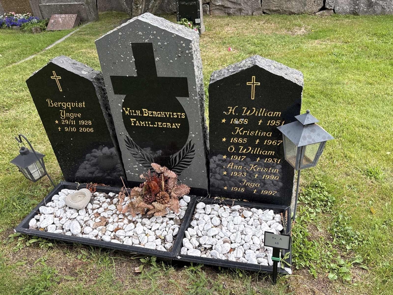 Grave number: 003 A    48