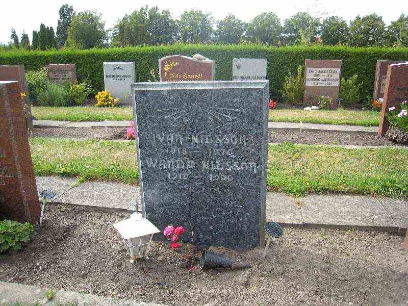 Grave number: NK XVI:u    51