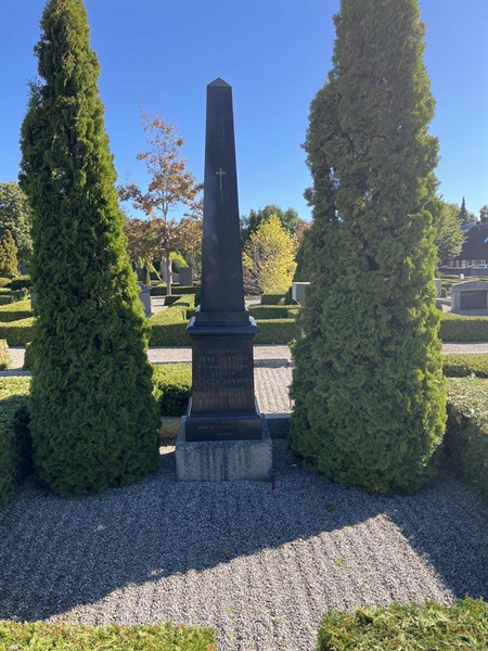 Grave number: VK III    50