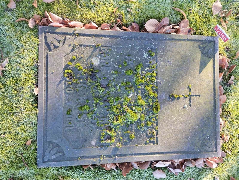 Grave number: Ö 32i    14