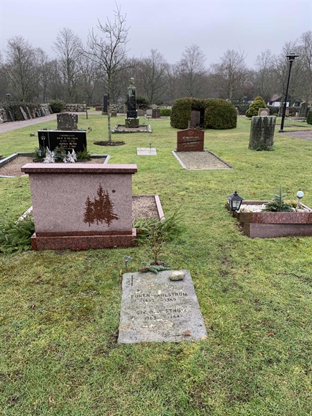 Grave number: SÖ B    31, 32