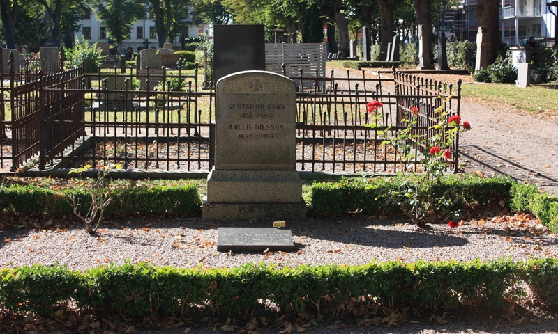Grave number: Ö YÄ   202, 203, 204