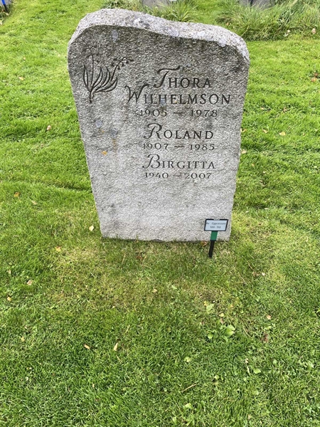 Hautatunnus: 2 C   109-110