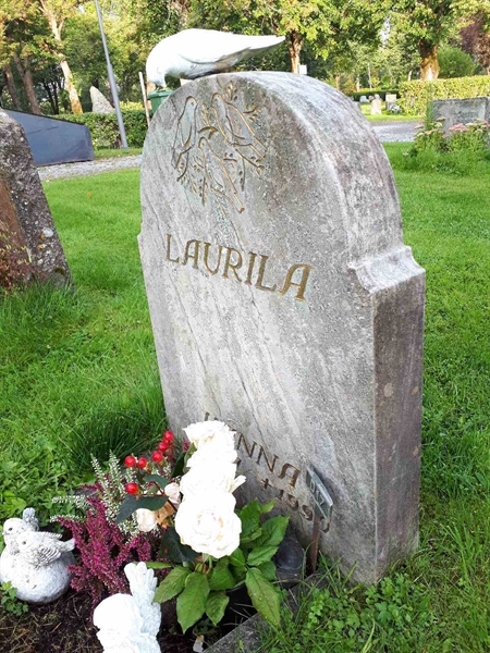 Hautatunnus: NK F D    17