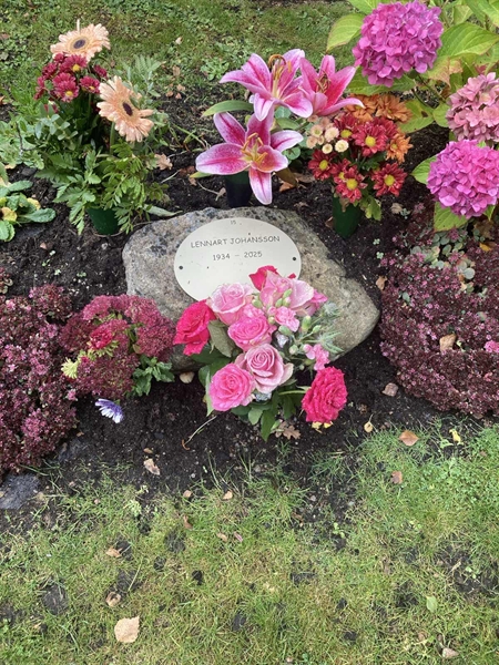 Grave number: 1 3 KGP1    15