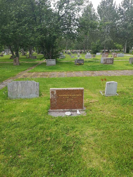 Grave number: NK 09     7