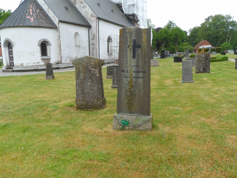 Grave number: ÖH E   124, 125, 126, 127, 128, 129