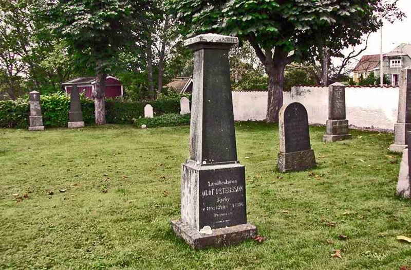 Grave number: 3 C    12