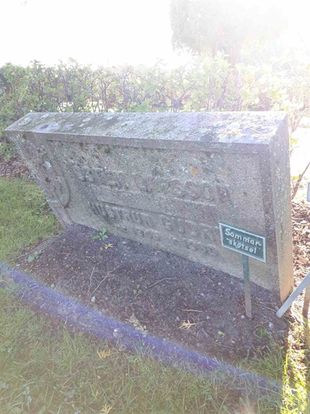 Grave number: NK F B   953-954