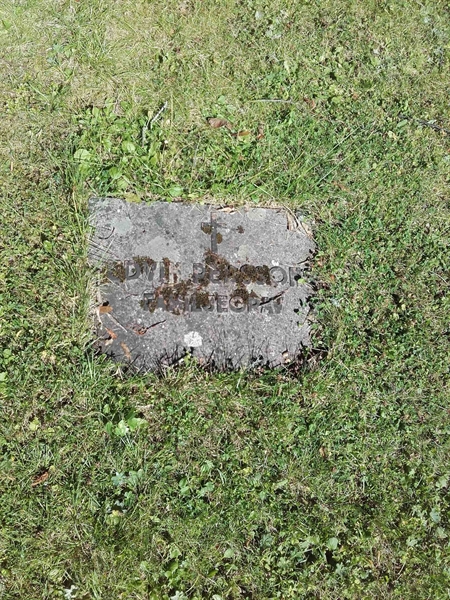 Grave number: NO 07   127