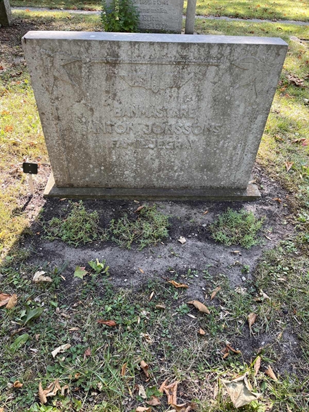 Grave number: Ö 02    17.A-B