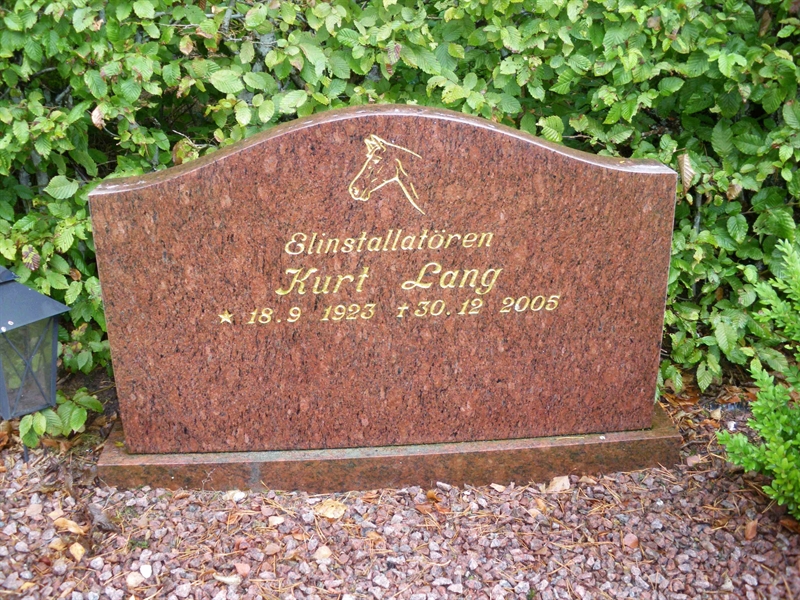 Grave number: SB 18    19