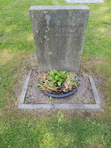 Grave number: 01  3849