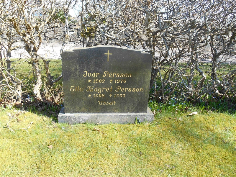 Grave number: Vitt VA1Ö     9, 10