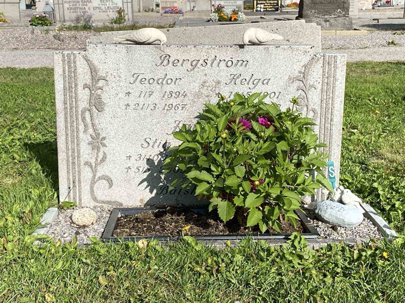 Grave number: 2 08 56