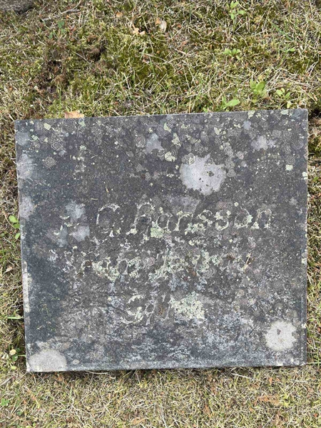 Grave number: 001 1   209
