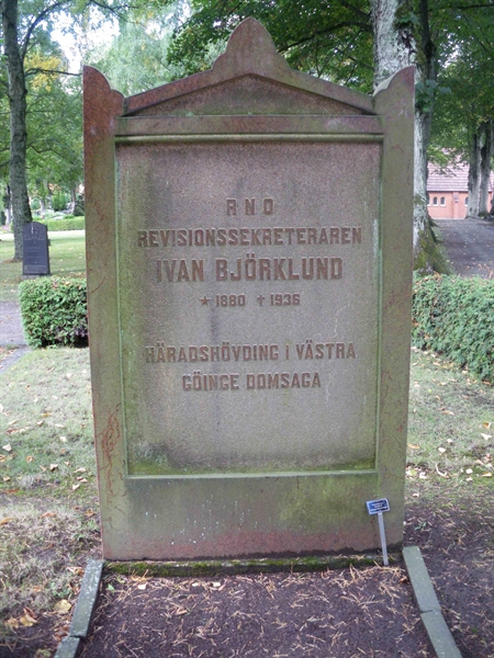 Grave number: HÖB N.RL    12