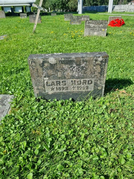 Grave number: 1 18   91