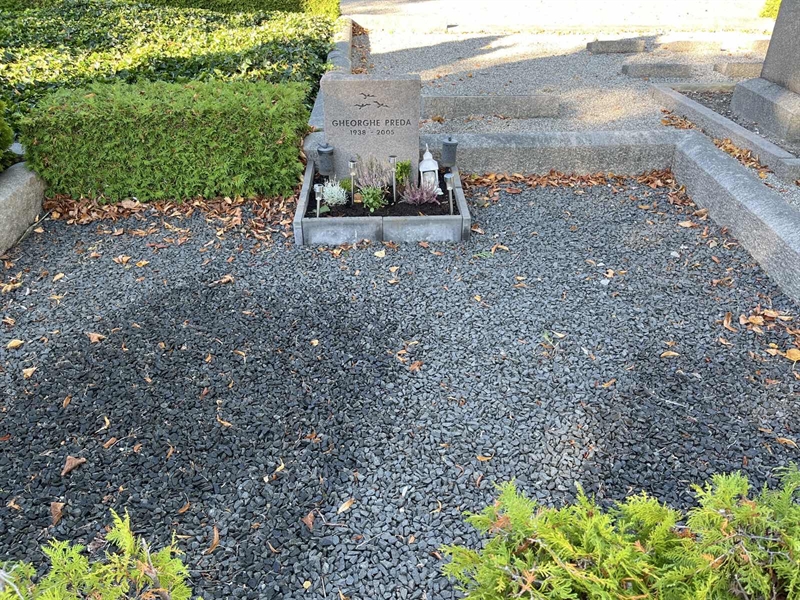 Grave number: VK II    75