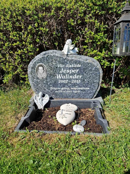 Grave number: 501 17 3219