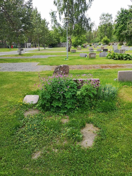 Gravnummer: NK 04    30