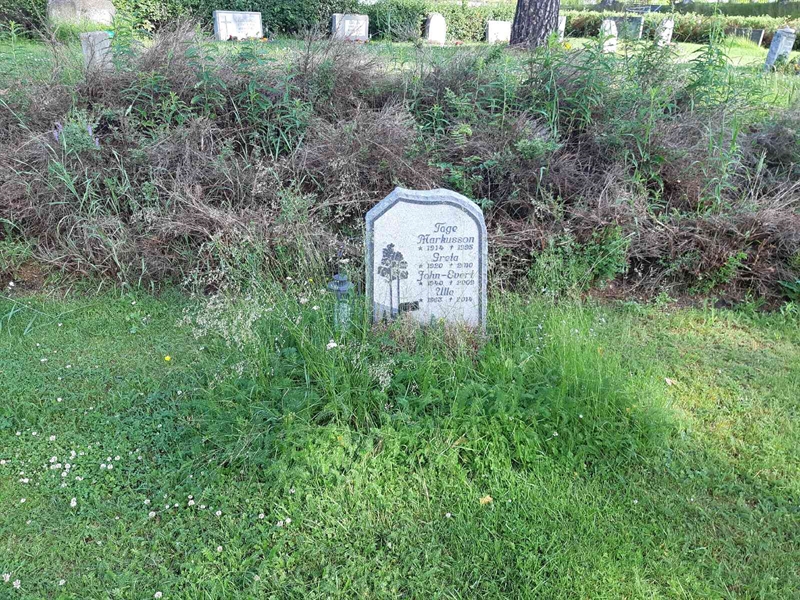 Grave number: BO H    72