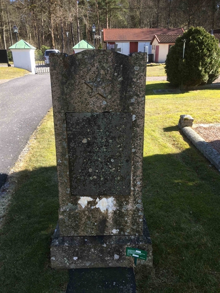 Grave number: 1 G    41, 42