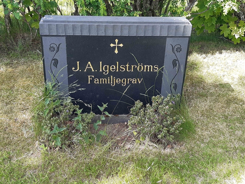 Grave number: JÄ 01     1