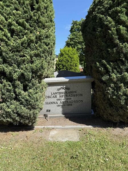 Hautatunnus: TR 1 3 40
